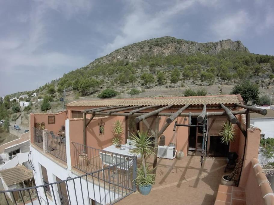 Вилла Eagles Nest - Massive Townhouse With Pool With Outstanding Views Альгодоналес Экстерьер фото