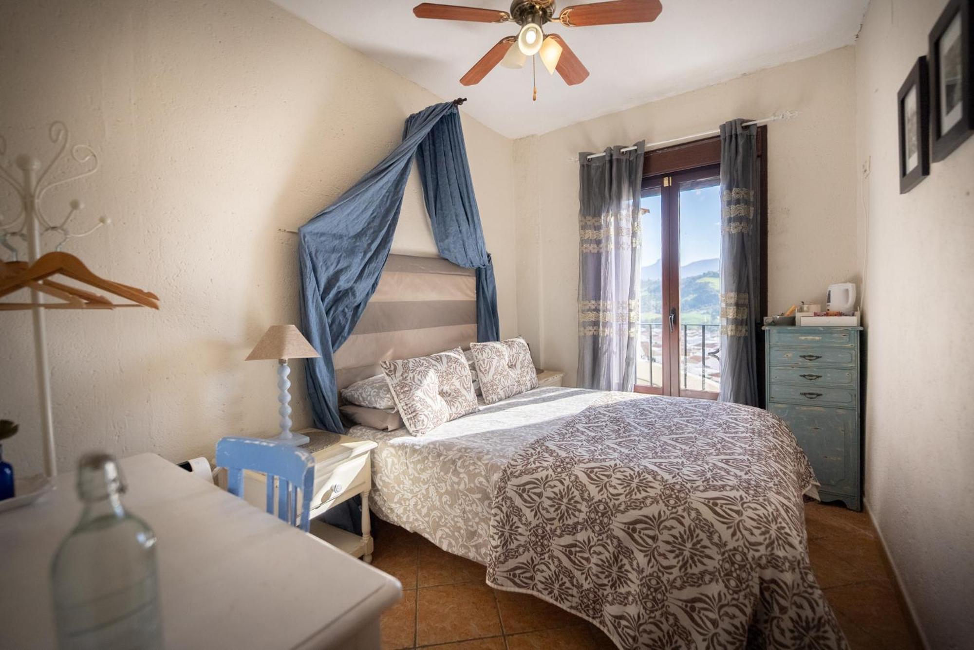 Вилла Eagles Nest - Massive Townhouse With Pool With Outstanding Views Альгодоналес Экстерьер фото