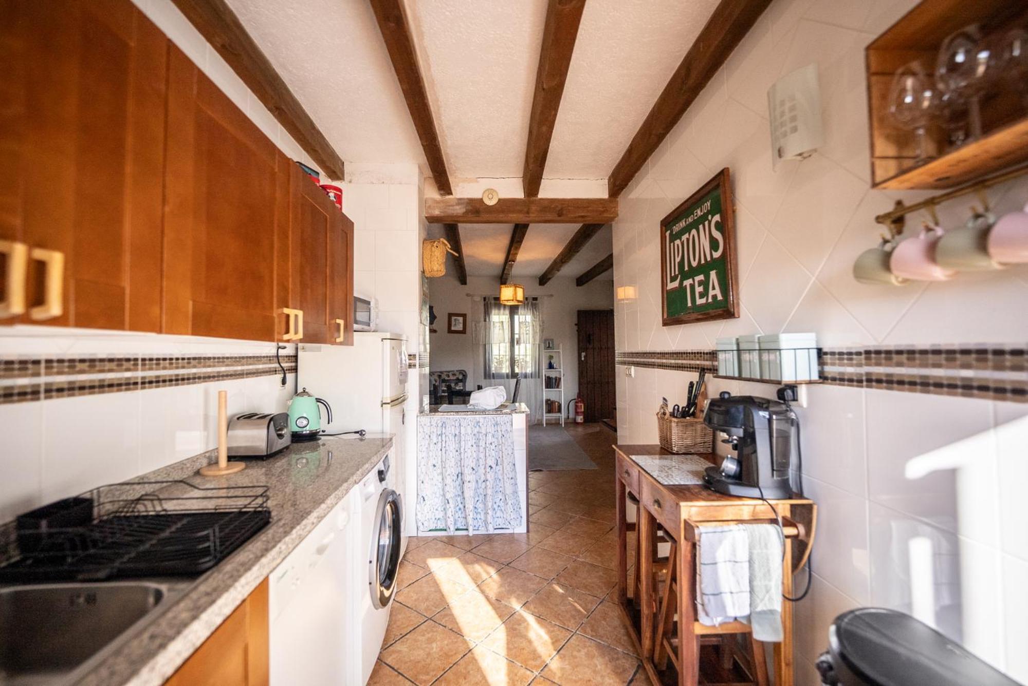 Вилла Eagles Nest - Massive Townhouse With Pool With Outstanding Views Альгодоналес Экстерьер фото